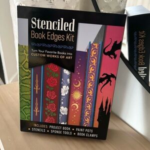 ⭐️ NEW Stenciled Book Edges Kit by Chartwell Books Arts & Crafts